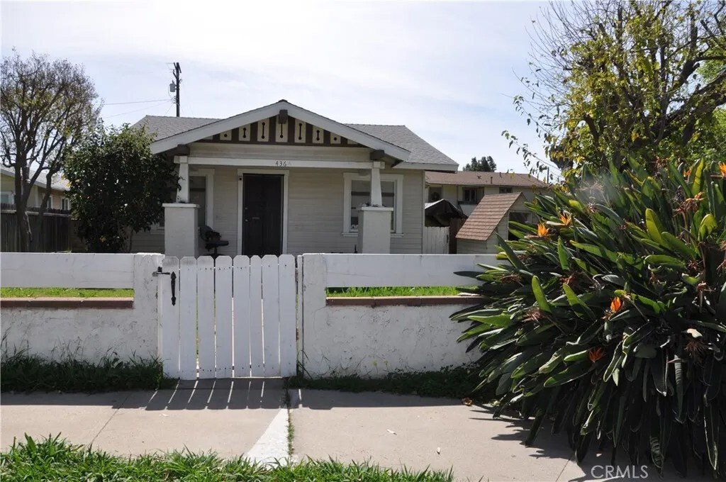 San Dimas, California, United States 1 - 17435398