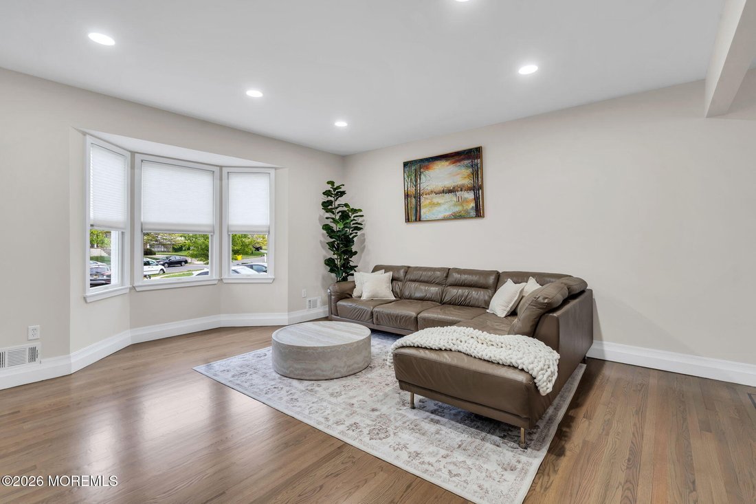 House in Lakewood Township, New Jersey, United States 4 - 17846791