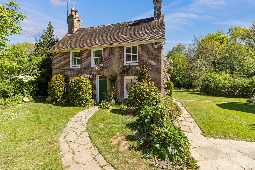 House in Hellingly, England 2 - 17845977