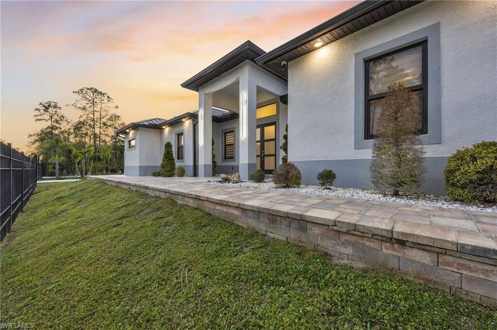 House in Naples, Florida, United States 3 - 17848908