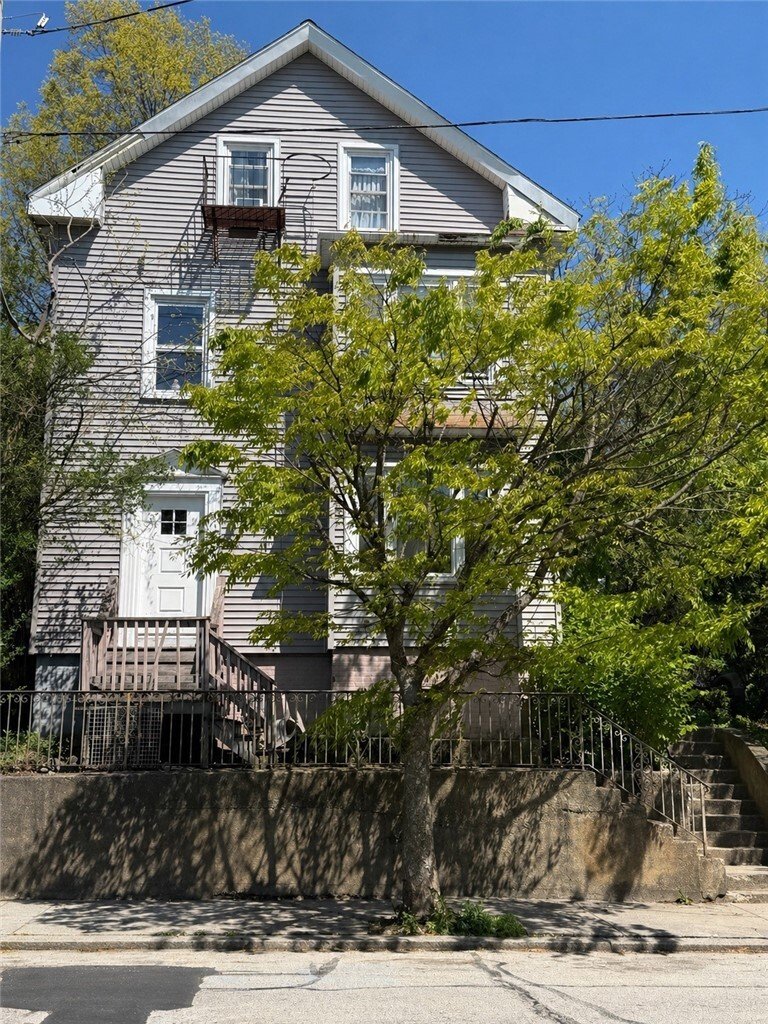 North Providence, Rhode Island, United States 1 - 17846836