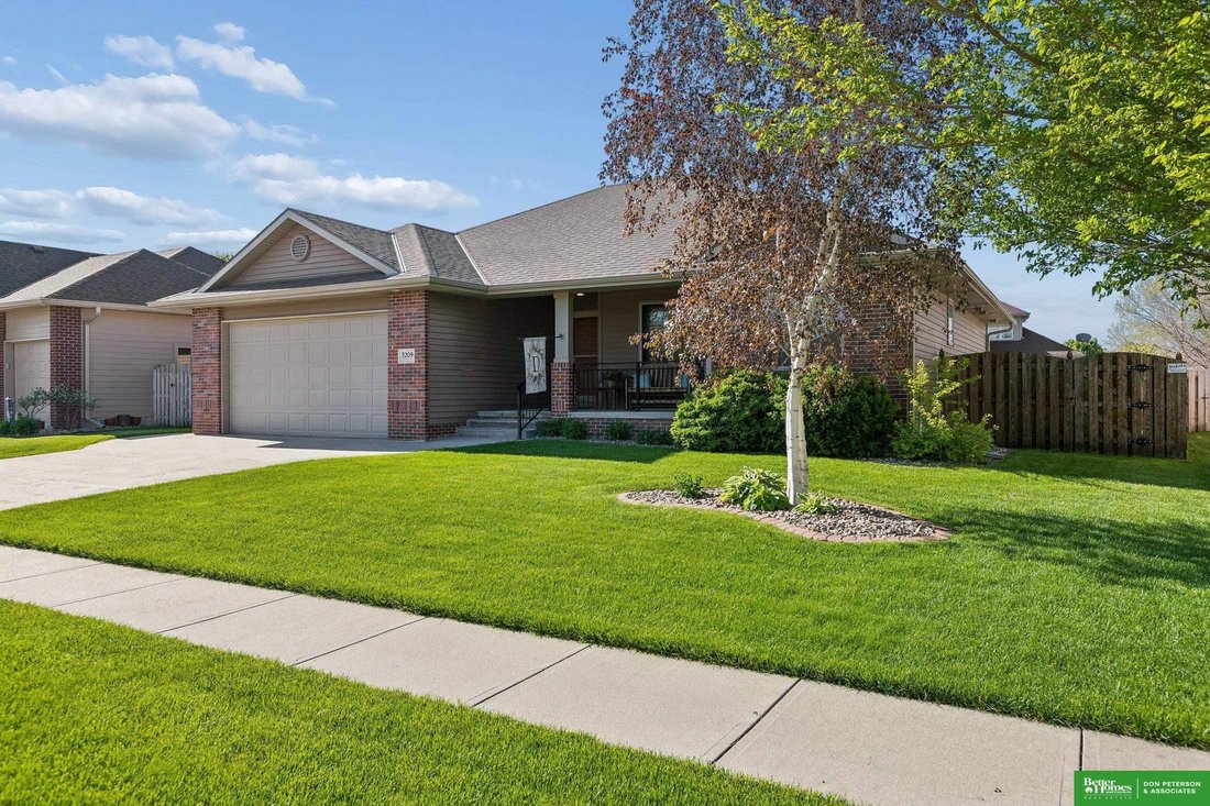 House in Fremont, Nebraska, United States 3 - 17845533