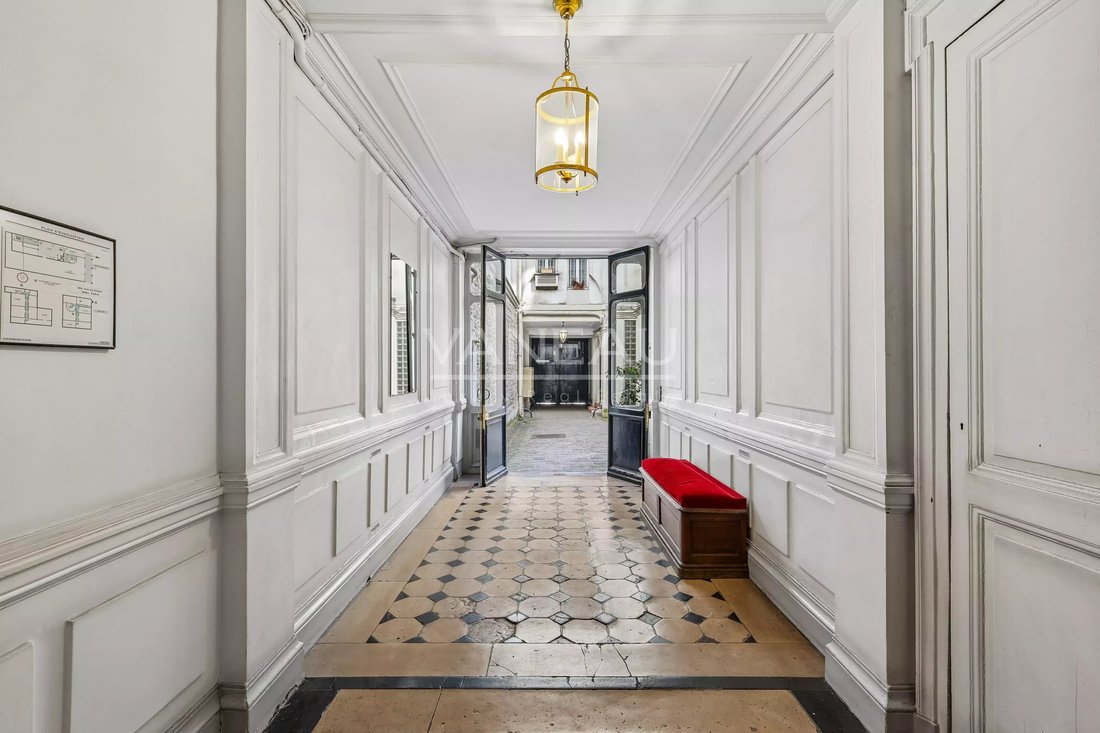 Apartment in Vendôme, Paris 1er Arrondissement, Paris 4 - 17845076