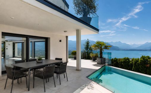 Estate in Chardonne, Vaud, Switzerland 1