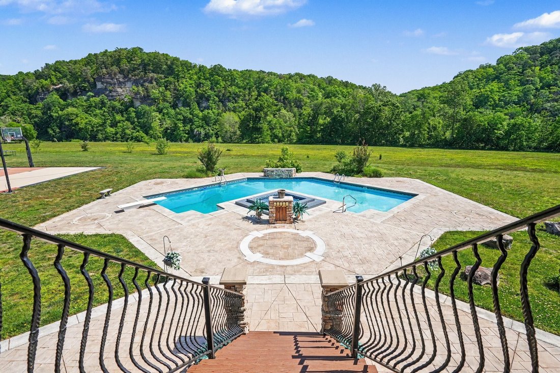 House in Burns, Tennessee, United States 1 - 17440120