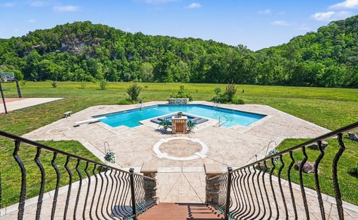 House in Burns, Tennessee, United States 1