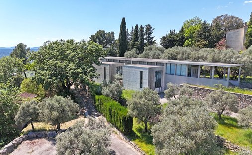 Villa in Callian, Provence-Alpes-Côte d'Azur, France 1