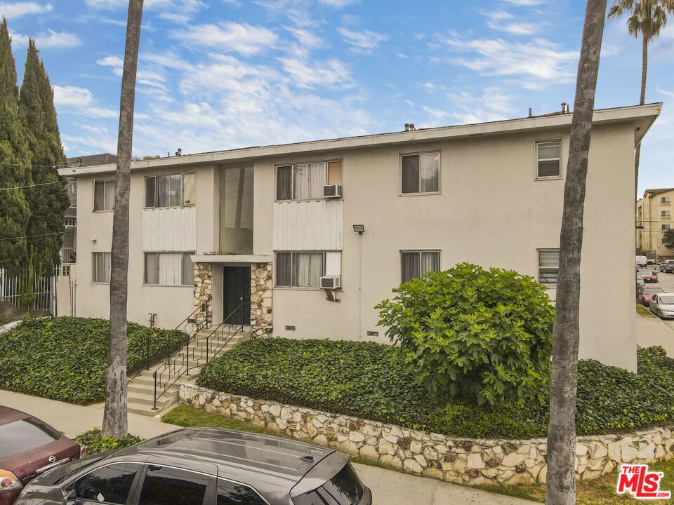 Los Angeles, California, United States 5 - 17846284