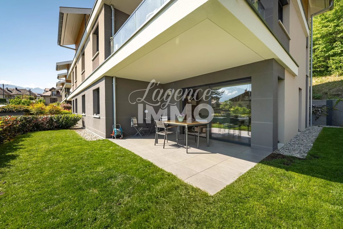 Apartment in Sévrier, Auvergne-Rhône-Alpes, France 1 - 17847820