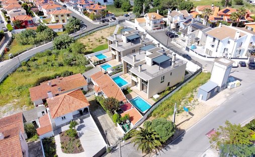 House in Alcabideche, Lisbon, Portugal 1
