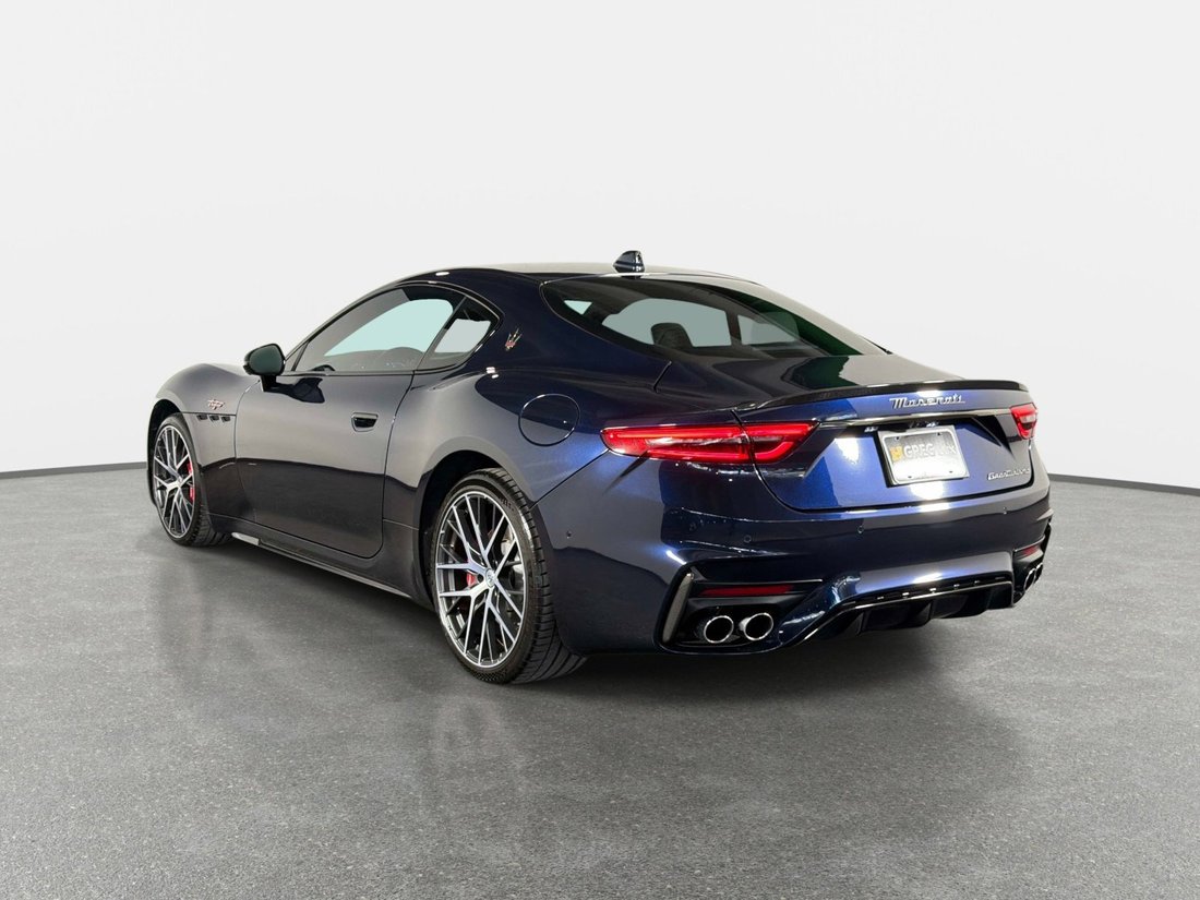 Coupe in Pompano Beach, FL, United States 5 - 17462074