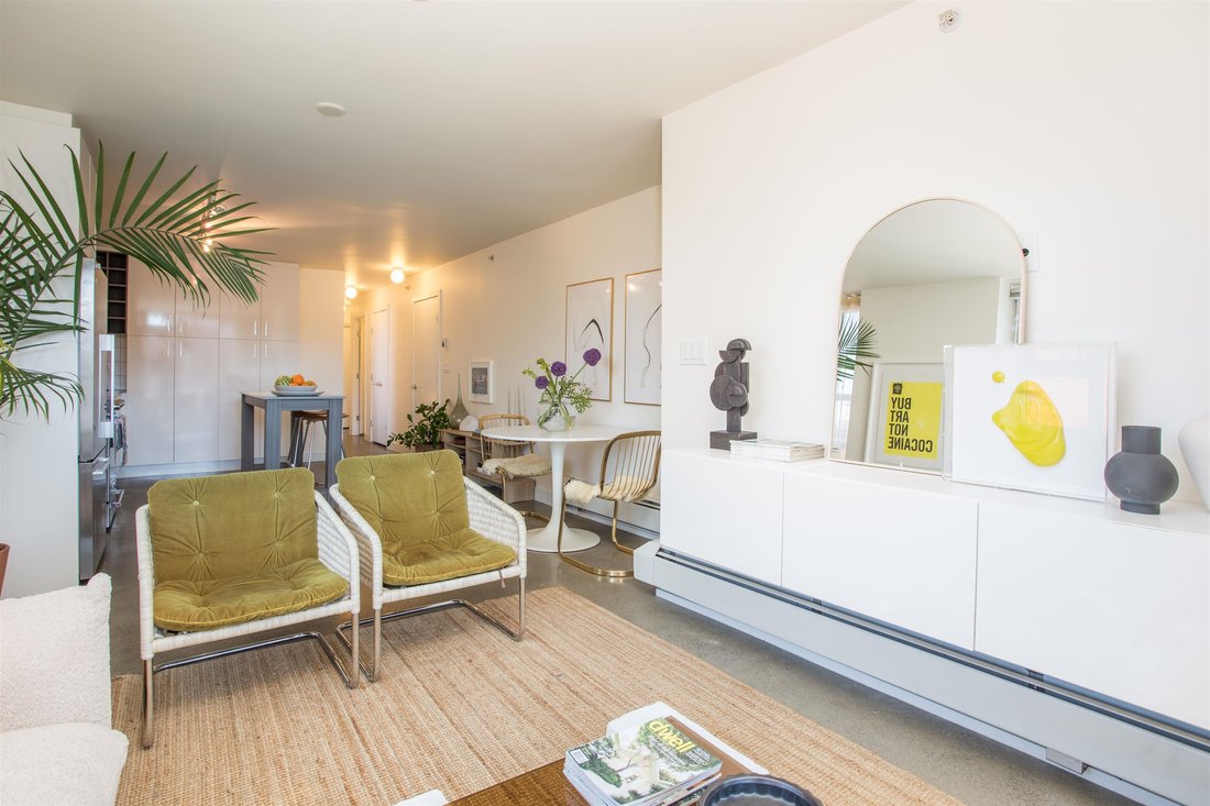 Condo in Vancouver, British Columbia, Canada 5 - 17847687