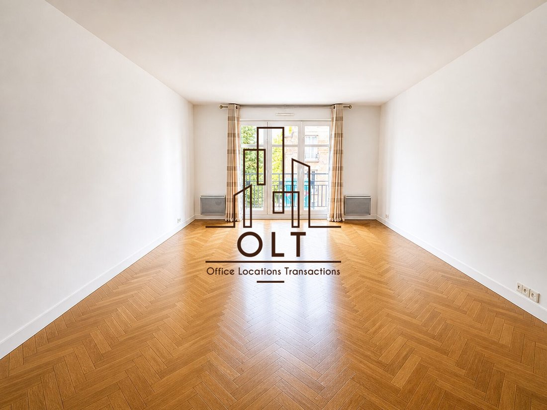 Apartment in Plateau Nord, Suresnes, France 1 - 17849031