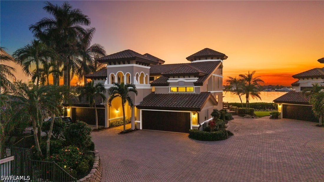 Condo in Naples, Florida, United States 2 - 17844445