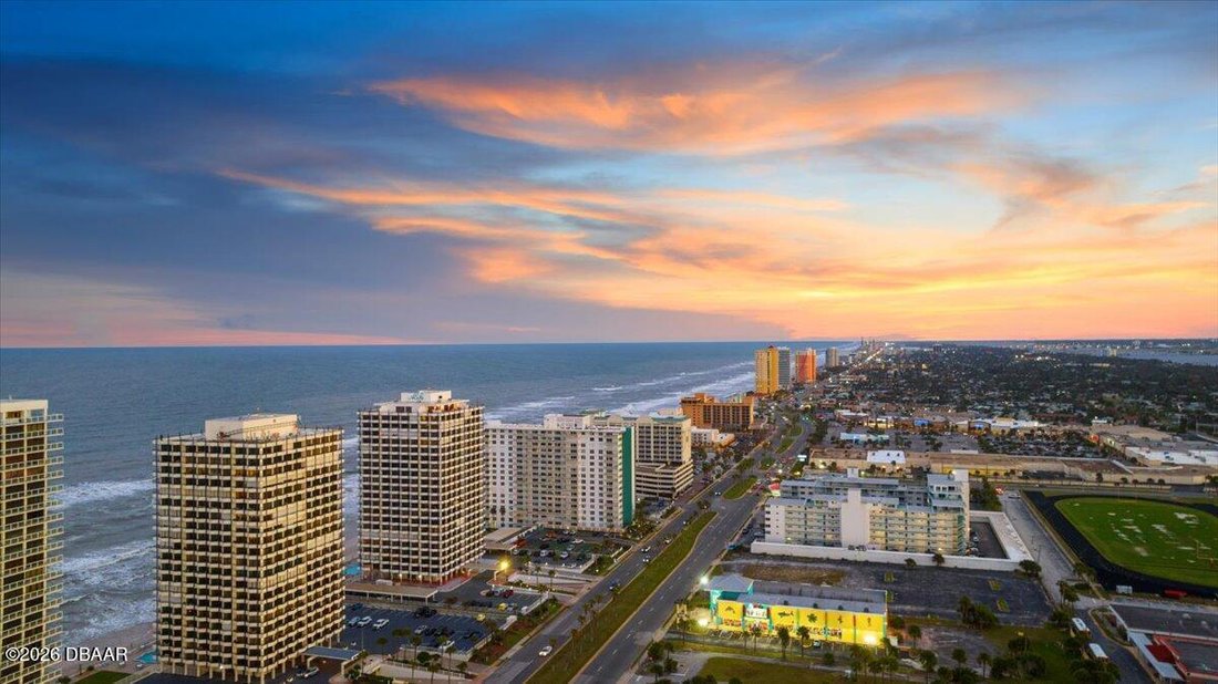 Condo in Daytona Beach, Florida, United States 3 - 17843609