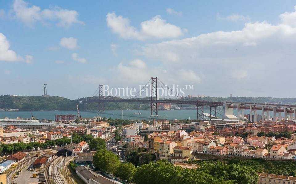 Land in Estrela, Lisbon, Portugal 3 - 17845471