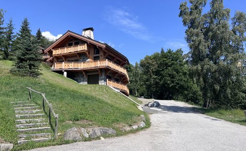 Apartment in Les Allues, Auvergne-Rhône-Alpes, France 1