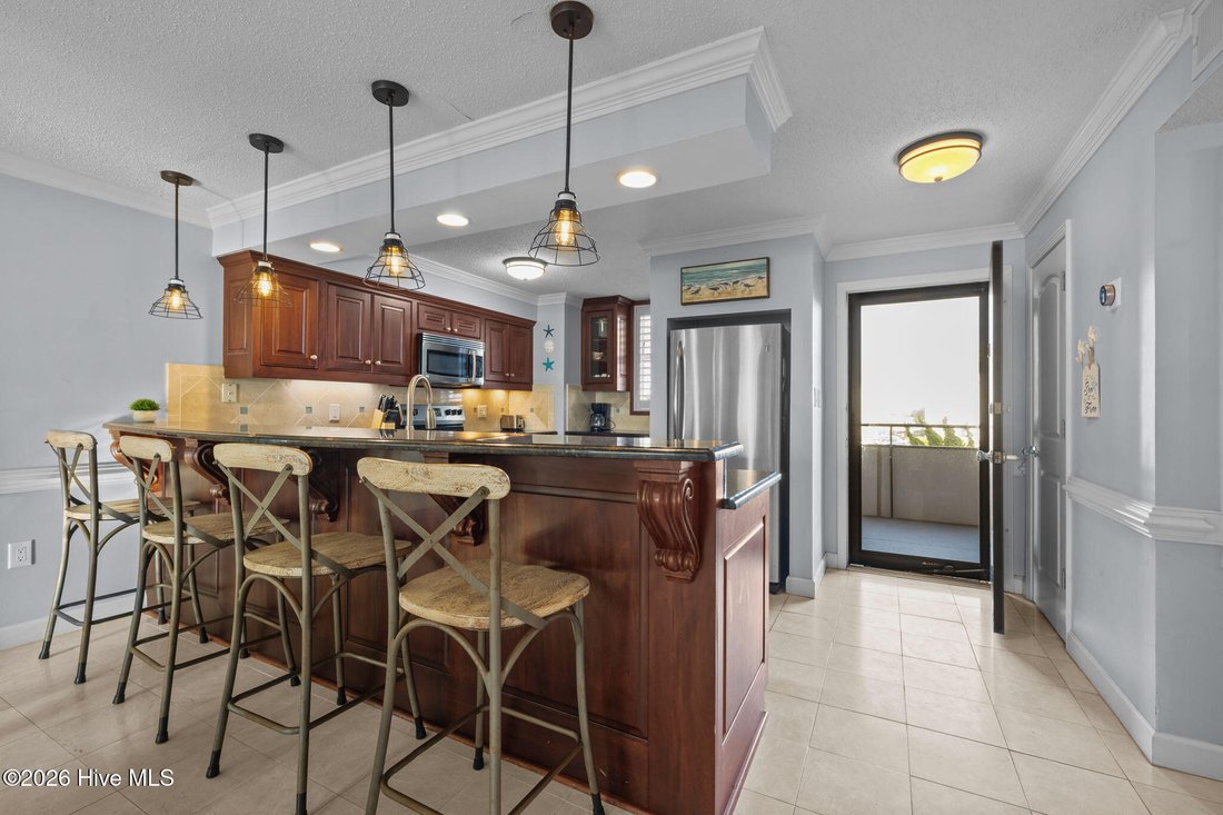 Condo in Pine Knoll Shores, North Carolina, United States 3 - 17846295