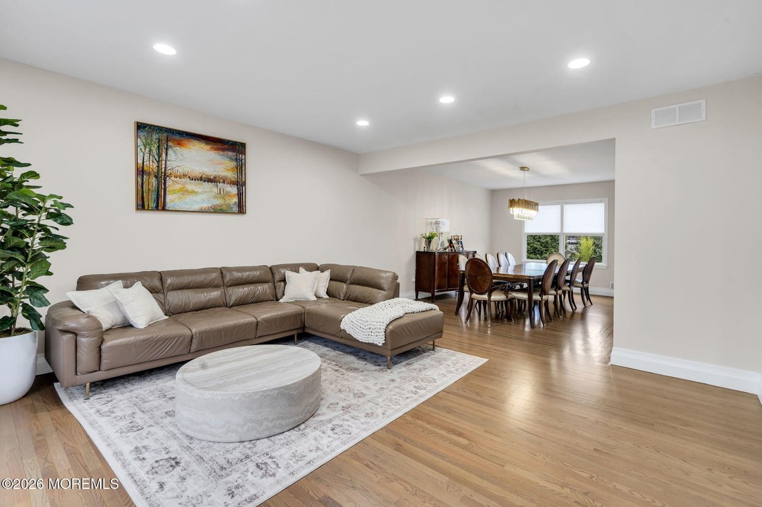 House in Lakewood Township, New Jersey, United States 5 - 17846791