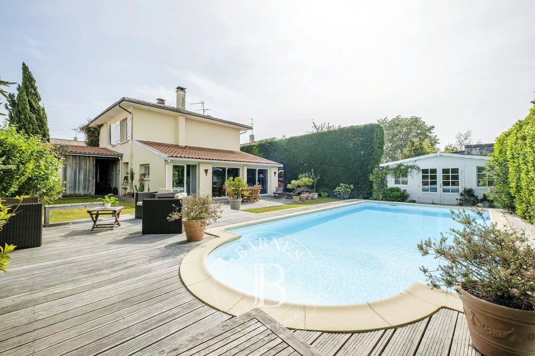 House in Cheneraie-Lavigne, Le Bouscat, France 4 - 17845042