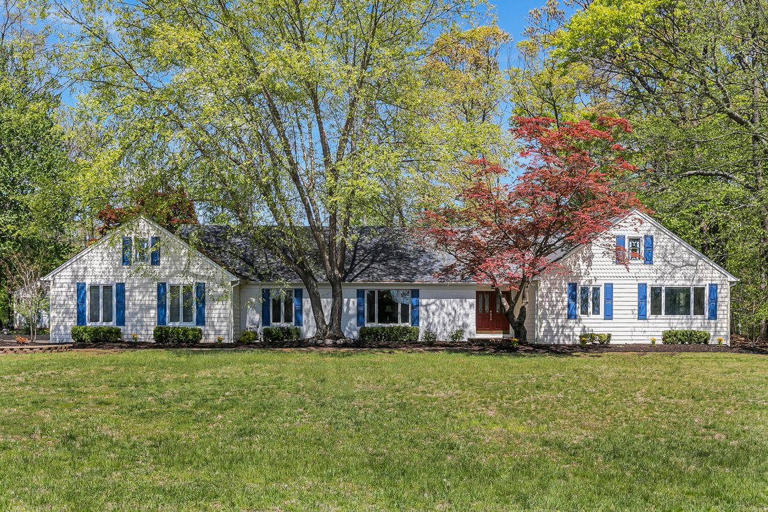 House in Colts Neck, New Jersey, United States 1 - 17845400