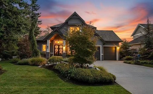 Maison à Surrey, Colombie-Britannique, Canada 1