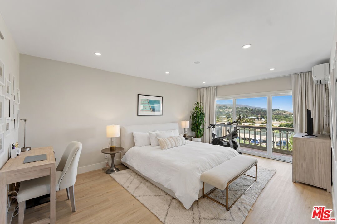 Condo in Malibu, California, United States 5 - 17360277