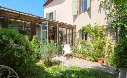Haus in Centre et Sud Est, Saint-Didier-au-Mont-d'Or, Frankreich 1