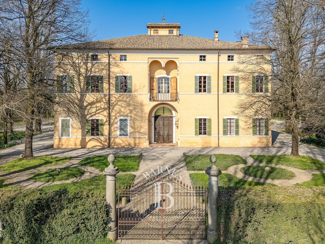 Villa in Poviglio, Emilia-Romagna, Italy 1 - 17844841
