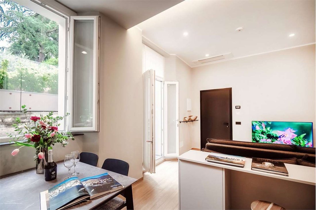 Apartment in Historic Center, Como, Lombardy 3 - 17846563