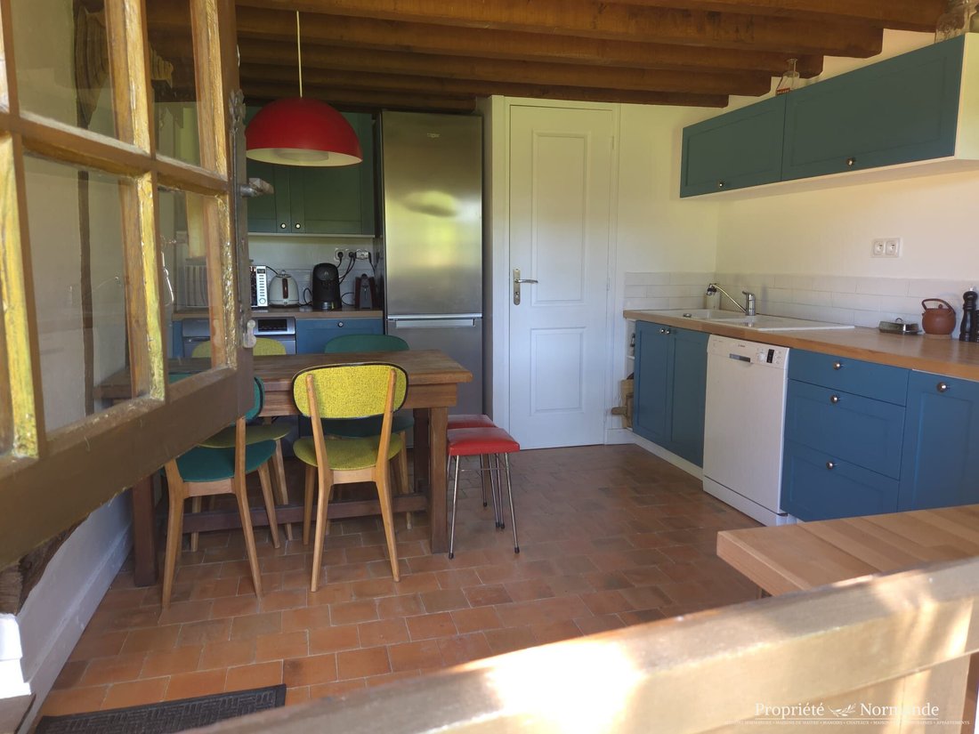 House in Saint-Leger-de-Rotes, Normandy, France 4 - 17848972