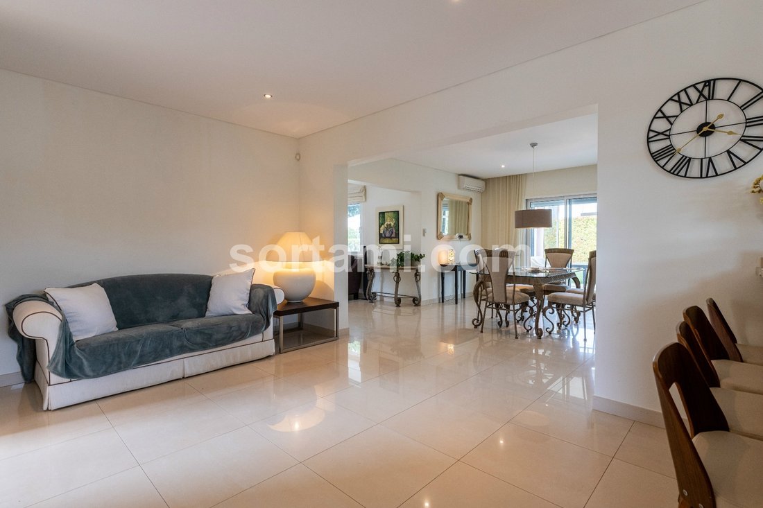 House in Vilamoura, Quarteira, Algarve 3 - 17847566