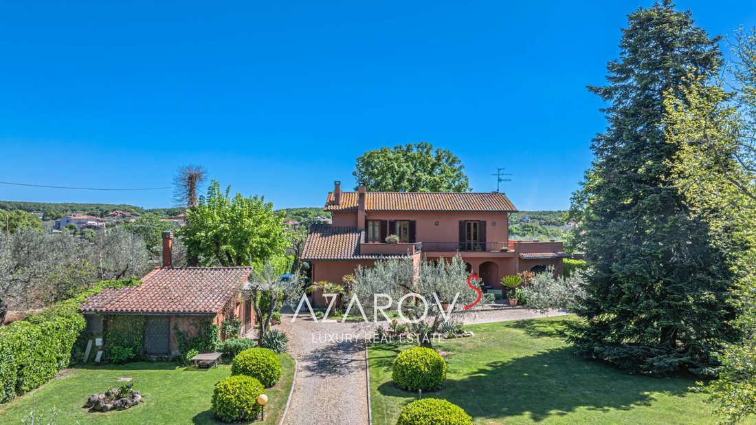 Villa in Vetralla, Lazio, Italy 1 - 17843915