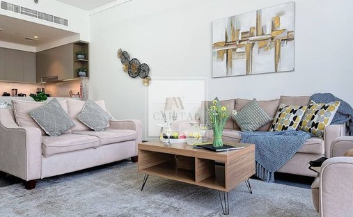 Apartment in Umm Suqeim, Dubai, United Arab Emirates 1