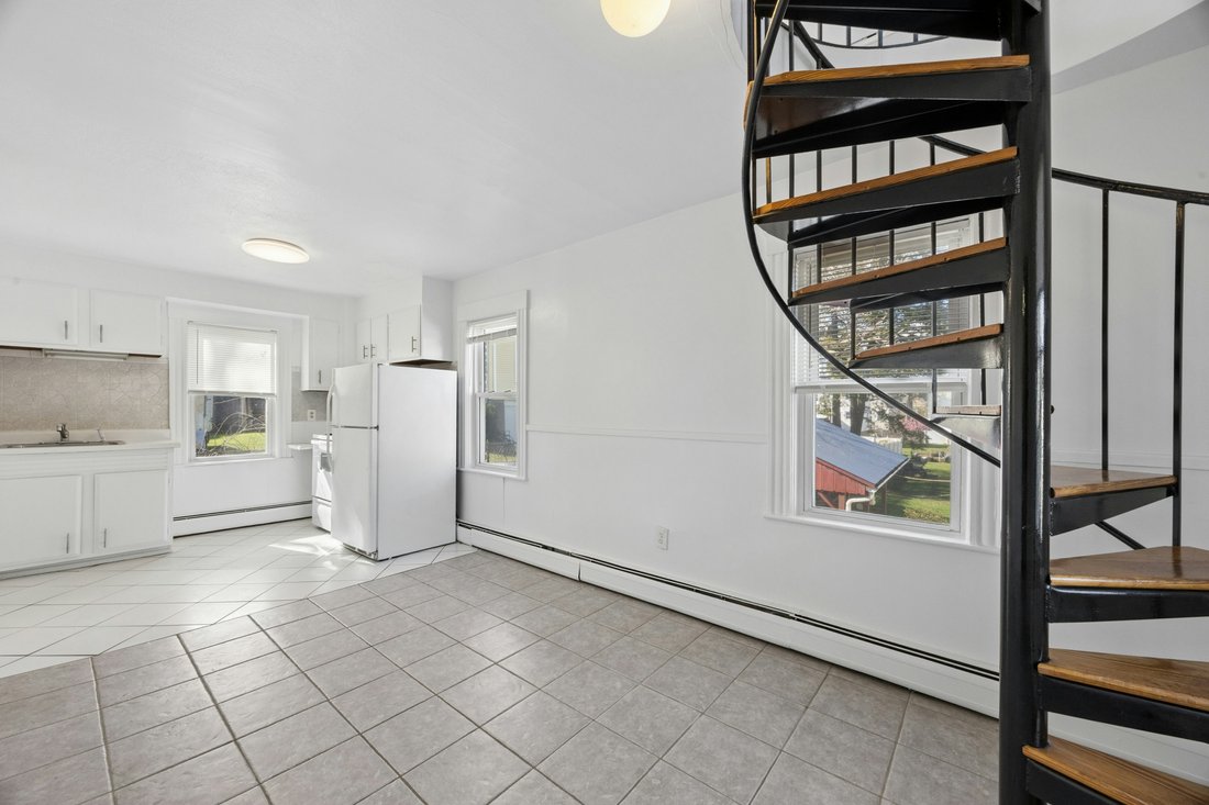 Apartment in Lexington, Massachusetts, United States 1 - 17848772