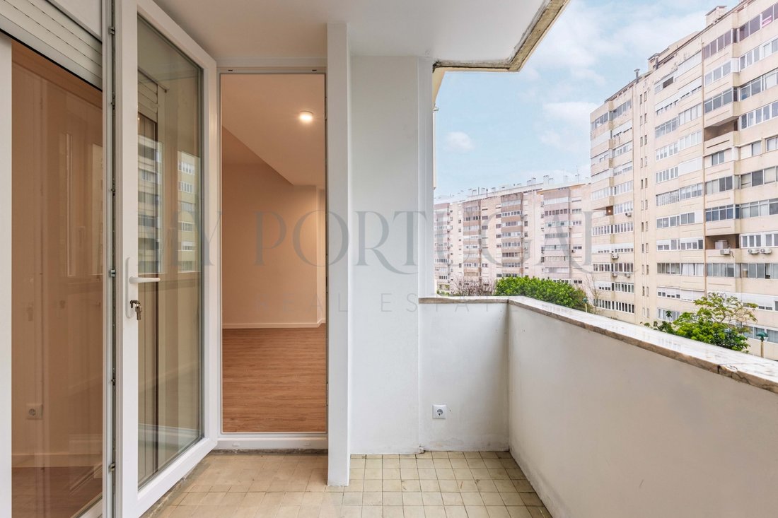 Apartment in Alges, Linda-a-Velha e Cruz Quebrada-Dafundo, Lisbon, Portugal 5 - 17848029