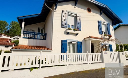 House in Hendaye, Nouvelle-Aquitaine, France 1