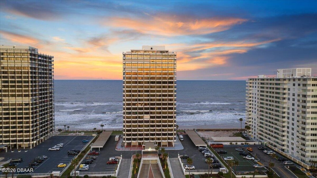 Condo in Daytona Beach, Florida, United States 2 - 17843609
