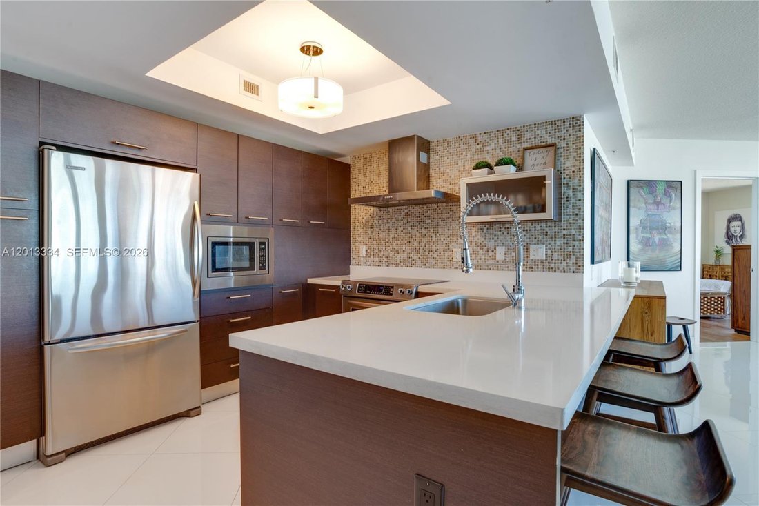 Condo in Sunny Isles Beach, Florida, United States 5 - 17846381