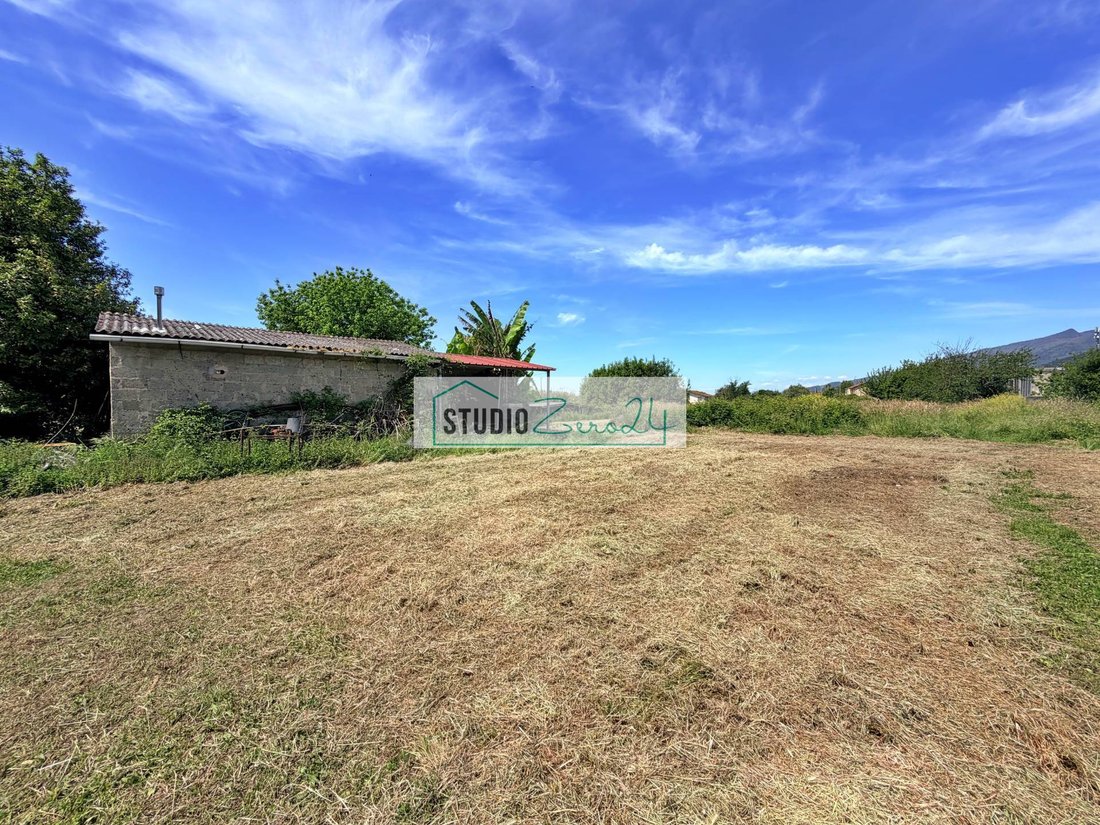 Country House in Pietrasanta, Tuscany, Italy 4 - 16817697