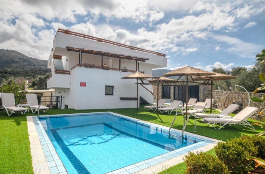 Villa in Milopotamos, Greece 1 - 17843519