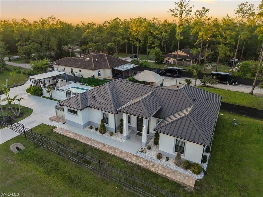 House in Naples, Florida, United States 4 - 17848908