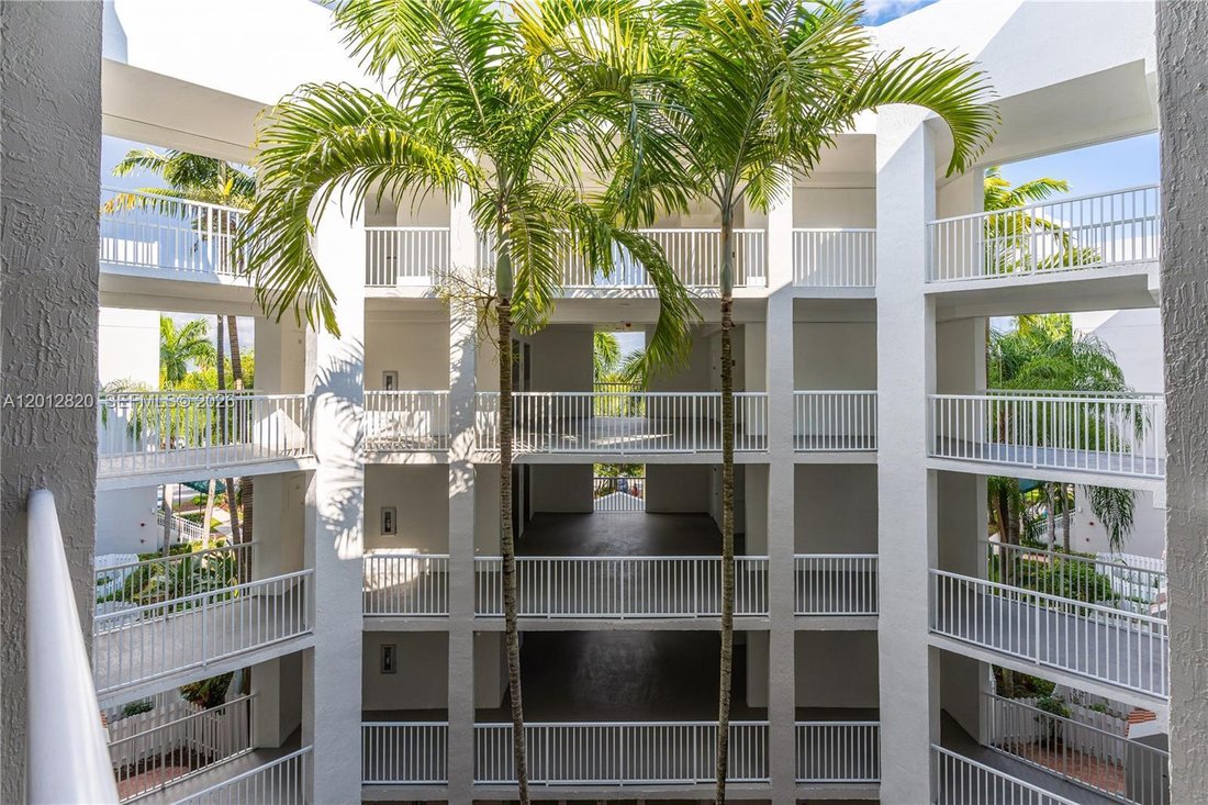 Condo in Doral, Florida, United States 3 - 17843939