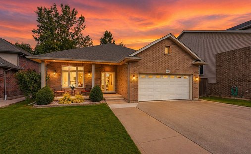 House in Welland, Ontario, Canada 1