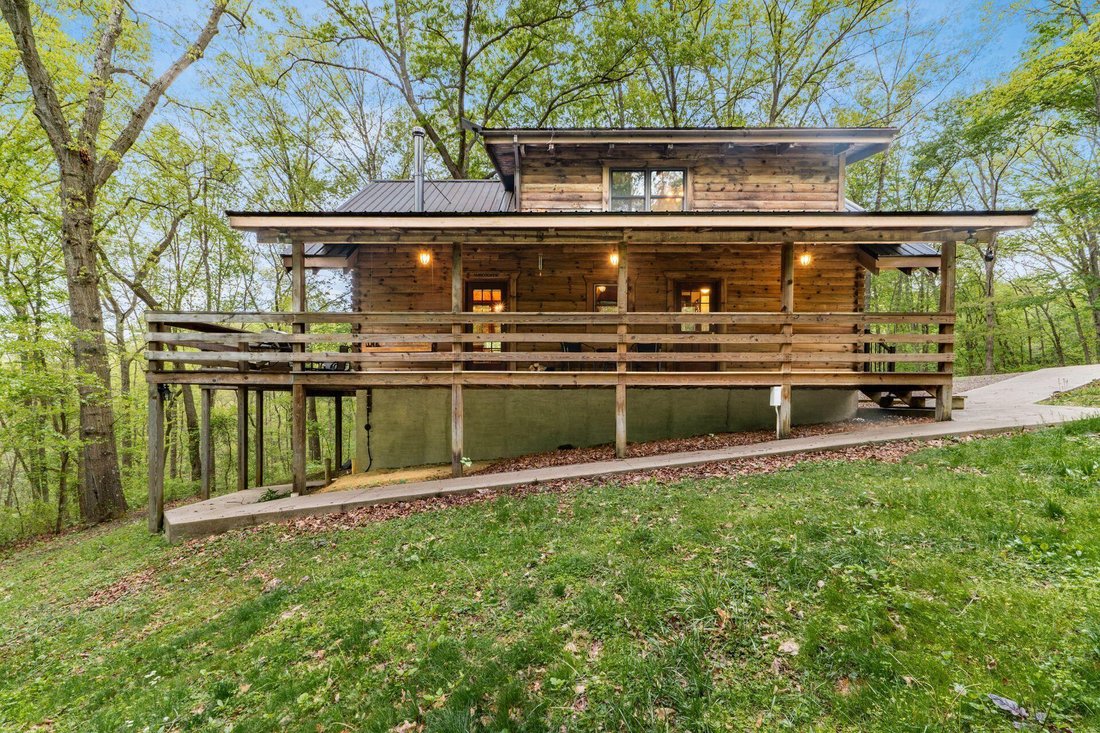 House in South Bloomingville, Ohio, United States 3 - 17845738