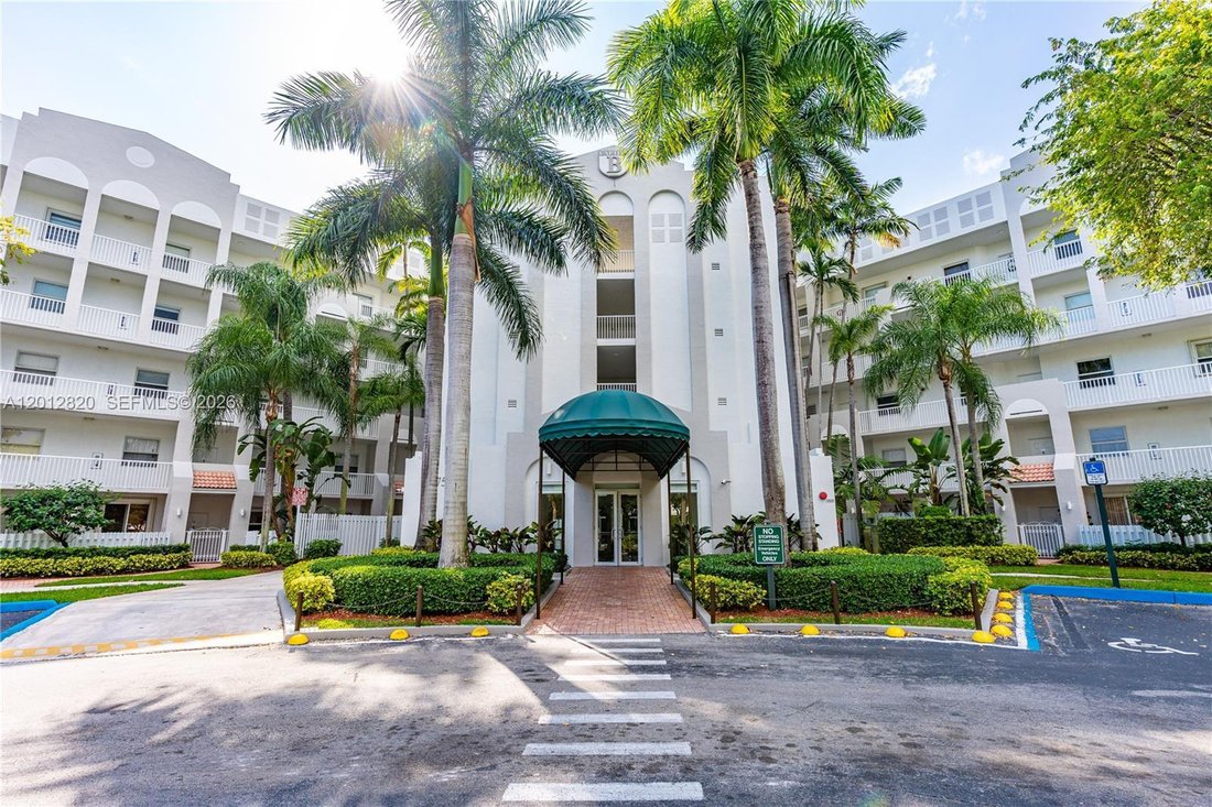 Condo in Doral, Florida, United States 2 - 17843939