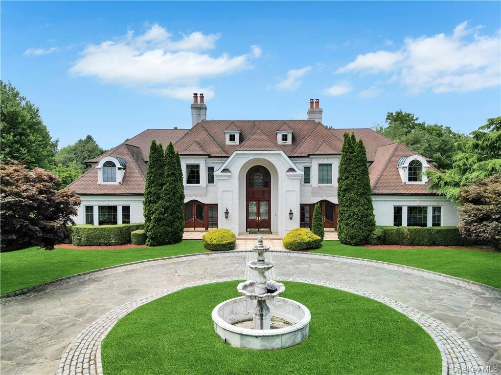 House in Old Westbury, New York, United States 1 - 16980883