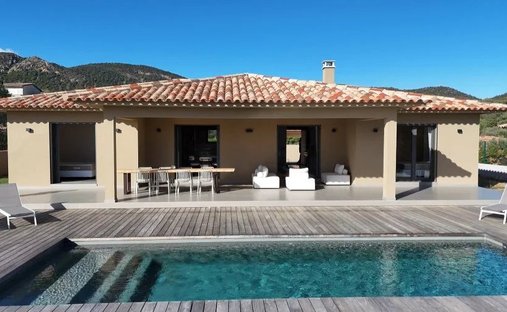 Villa in Porto-Vecchio, Corsica, France 1