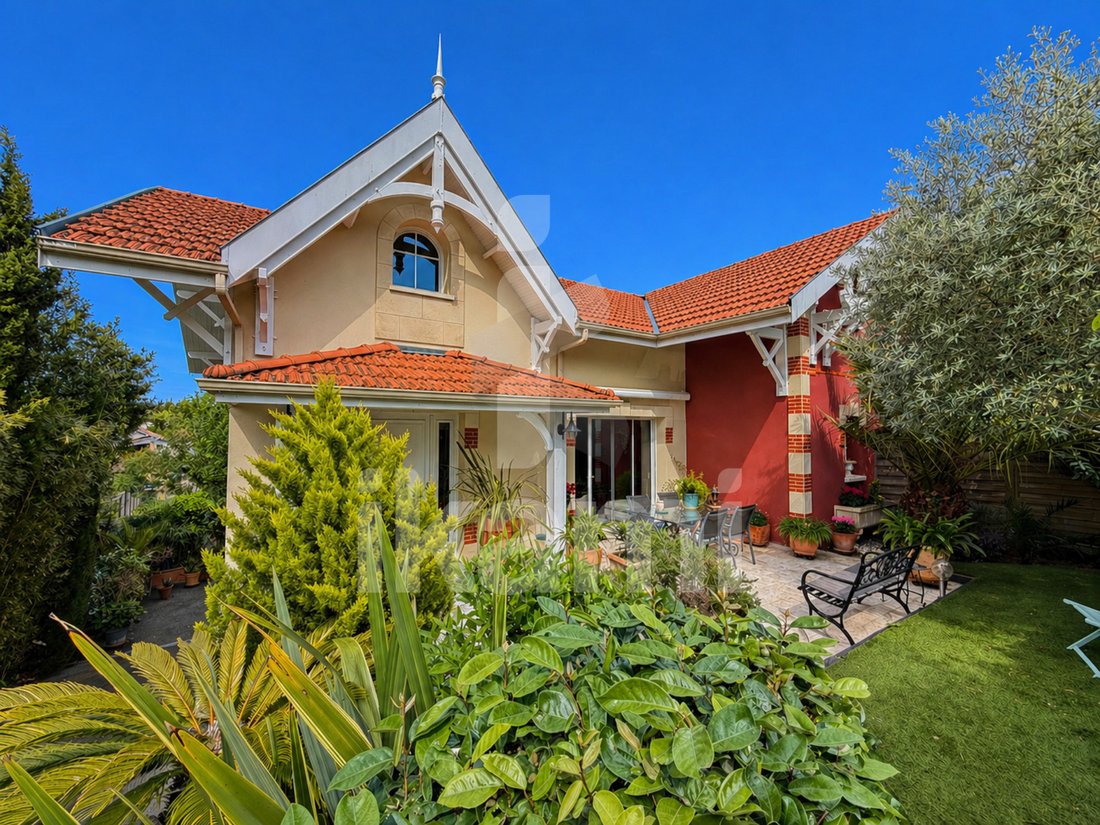 House in Aiguillon, Arcachon, France 1 - 17847893