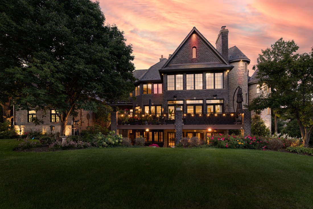 House in Burr Ridge, Illinois, United States 4 - 17845301